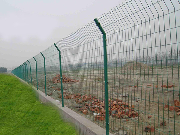 水源地防護網(wǎng)圖片2 水源地防護網(wǎng)圖片2