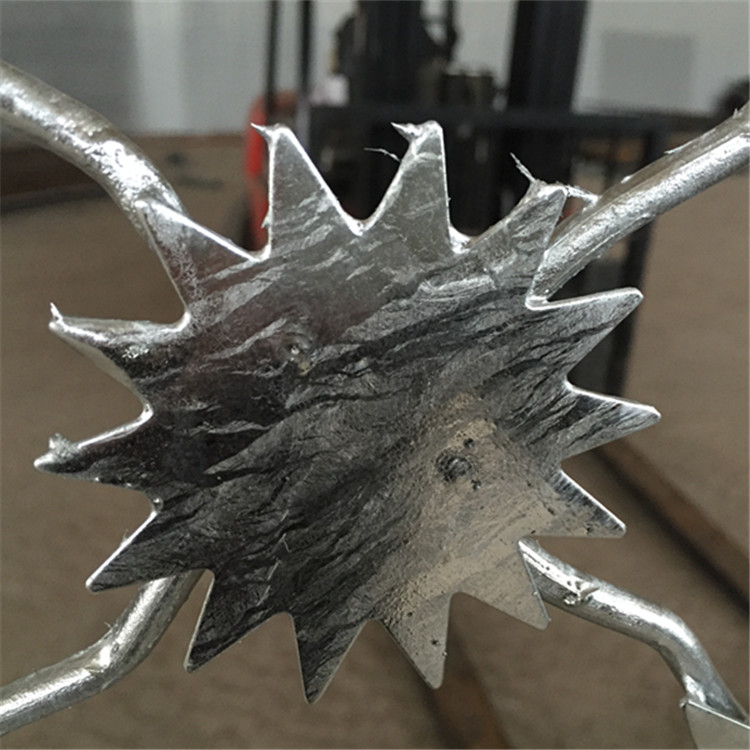 梅花剌鋼網墻案例展示圖片1