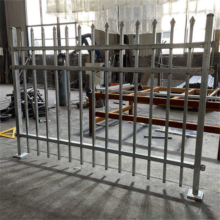 鋅鋼護欄案例展示圖片1