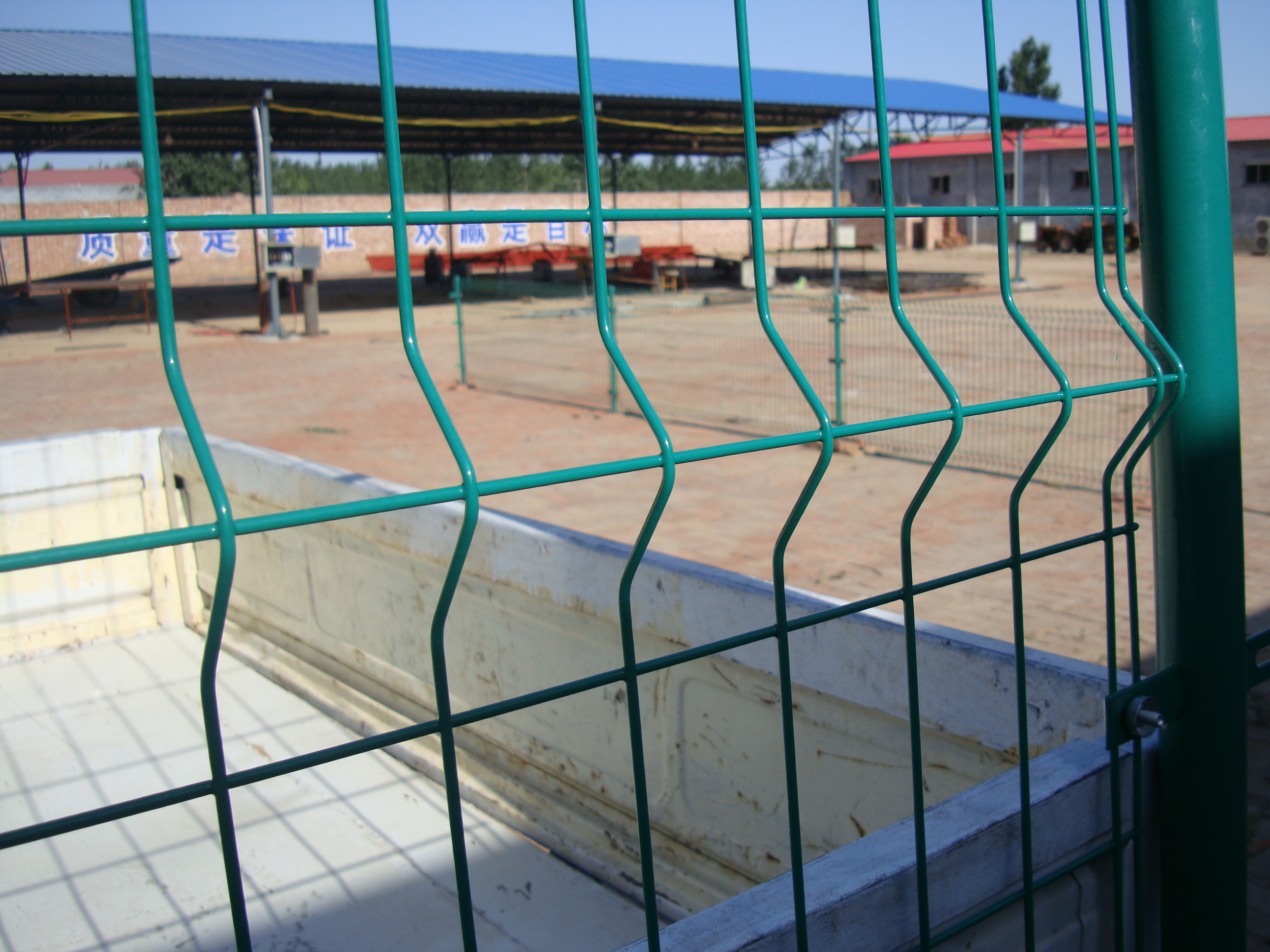 公路護(hù)欄網(wǎng)圖片3 公路護(hù)欄網(wǎng)圖片3