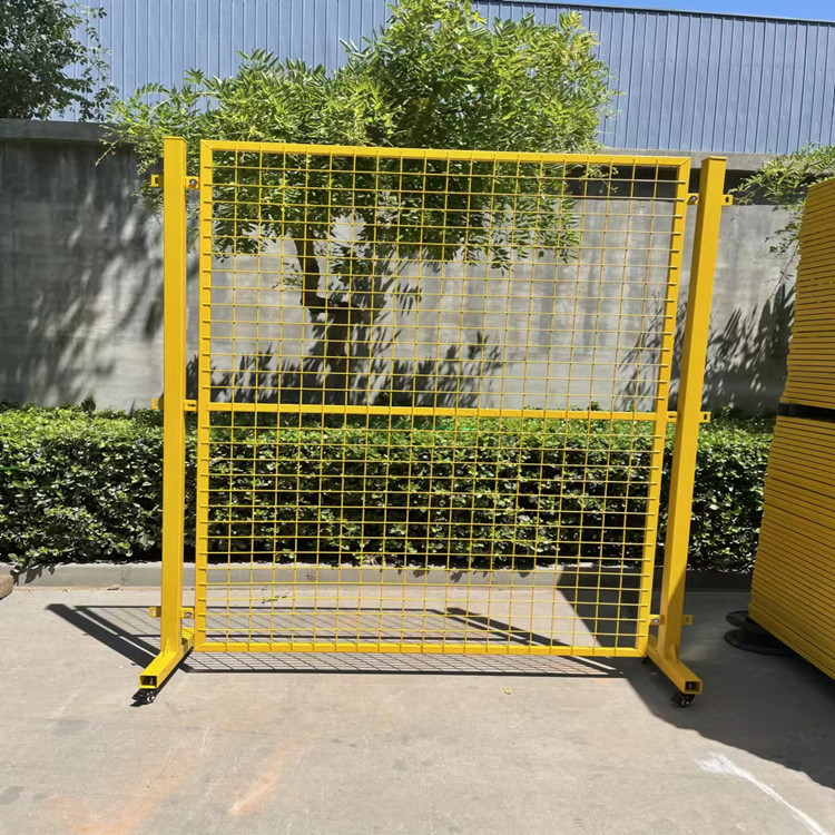 可移動式車間隔離網(wǎng)圖片1 可移動式車間隔離網(wǎng)圖片1